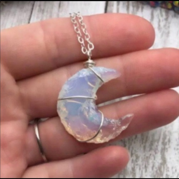 NWT Moon Rainbow Aura Quartz Necklace - Picture 2 of 3